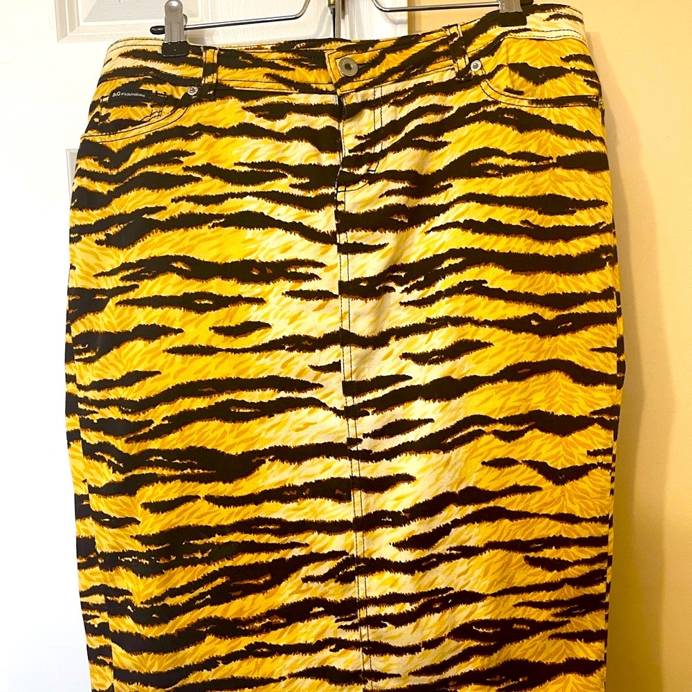 D&G skirt